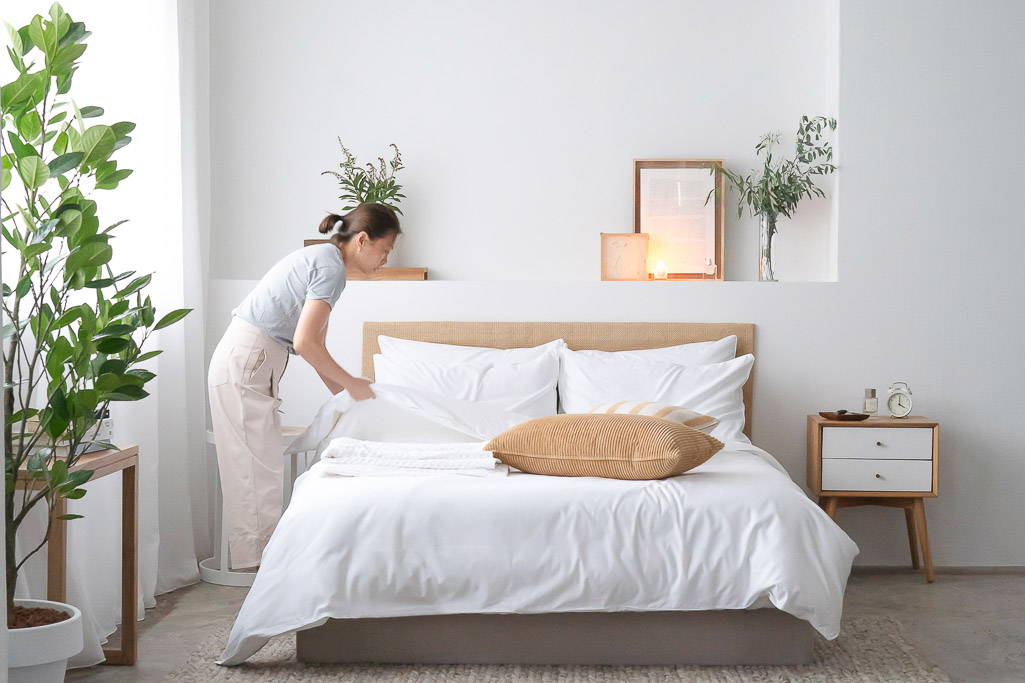Brushed cotton cot bed sheet top
